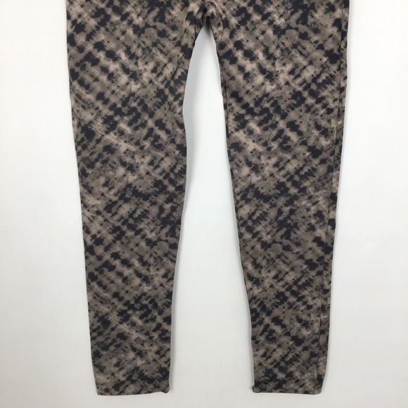 Spanx Capri Leggings Women’s Size Large Gray Acid Wash - Picture 5 of 9